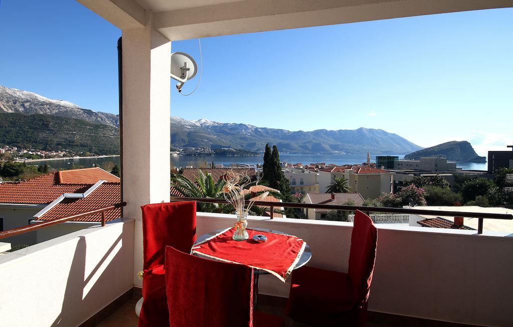 Guesthouse Bmb Bagaric 부드바 외부 사진