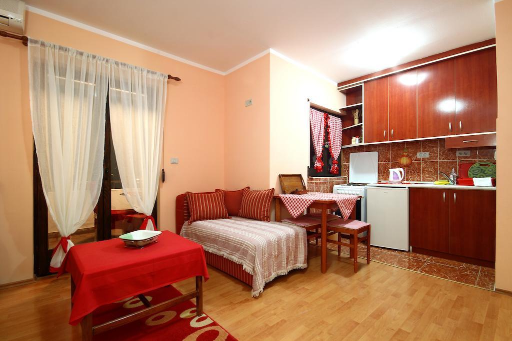 Guesthouse Bmb Bagaric 부드바 객실 사진